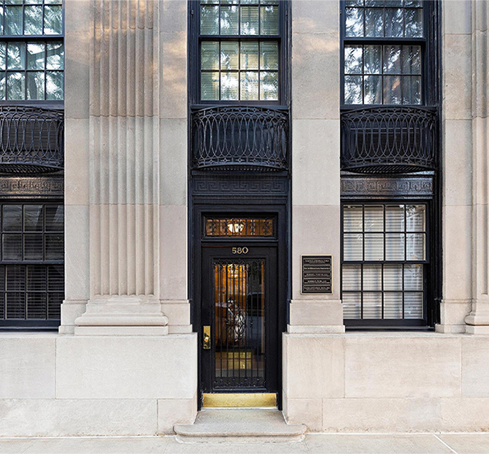 Park Avenue Dermatology office exterior front door